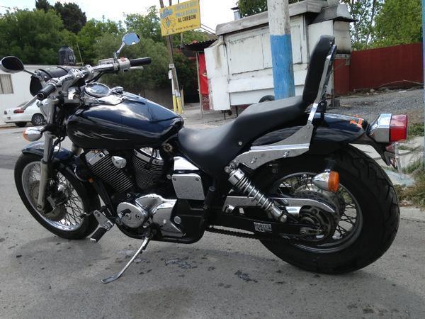 MOTO Honda Sadow 750 -02