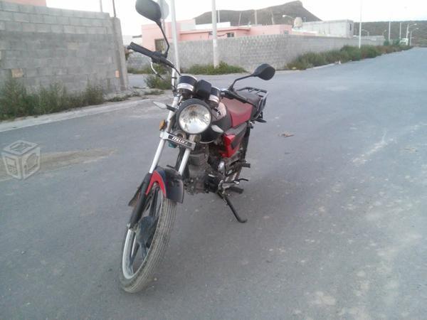 Motocicleta Italika -13