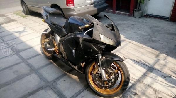 En venta RR600 Honda -03