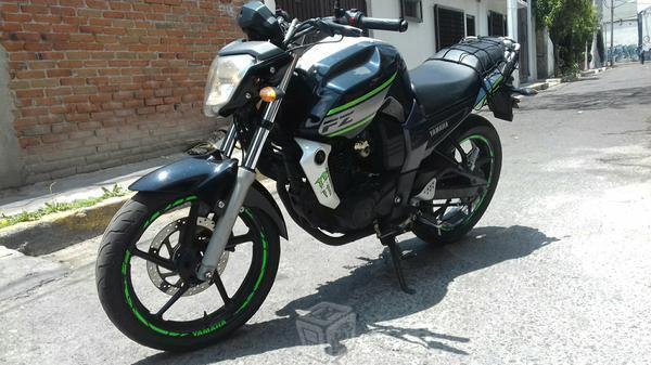 Yamaha fz excelente estado venta o cambiow -12