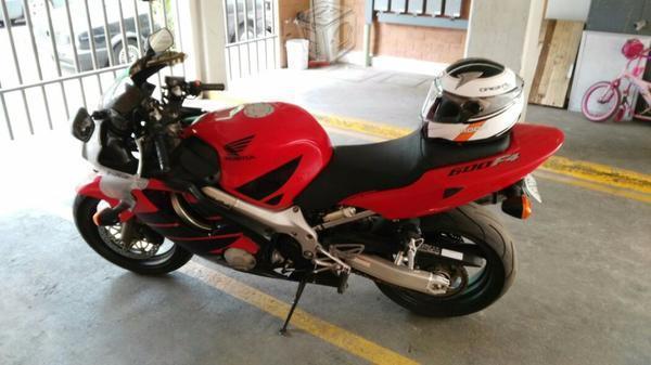 Honda fireblade 600f4 -99