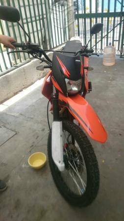 Moto - Italika DM 200 cc -14