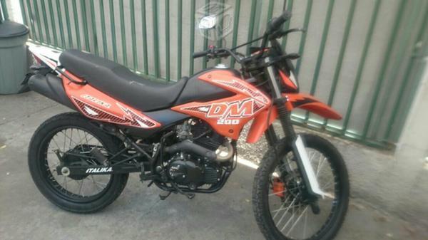 Moto - Italika DM 200 cc -14