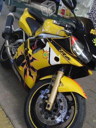 Yamaha R6 excelente