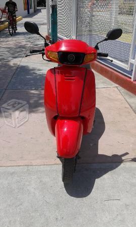 M0to honda activa buenas condiciones sin adeudos