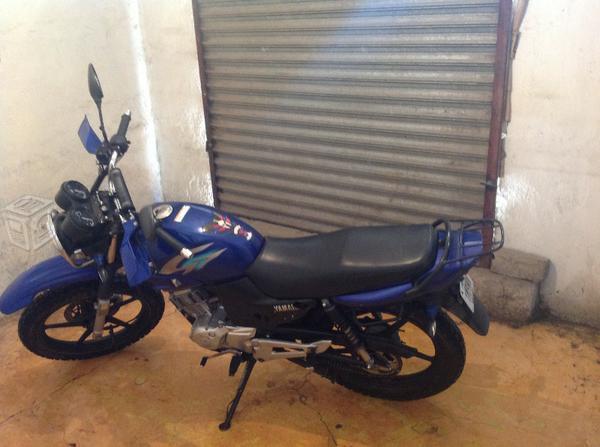 Yamaha YBR 125g doble proposito buen precio -14