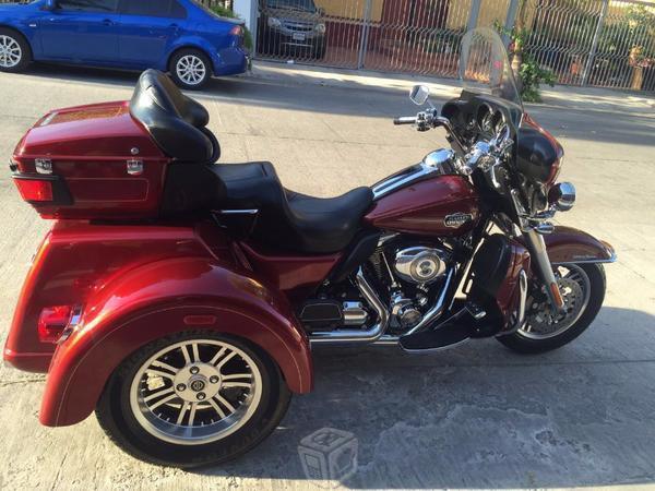 Harley Davidson Tri Glide Ultra Clasic -09