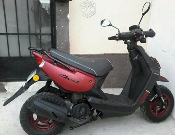 Motocicleta ITALIKA -14