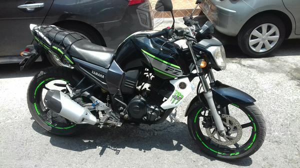 Yamaha fz excelente estado venta o cambio -12