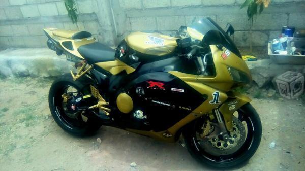 Honda CBR 1000rr