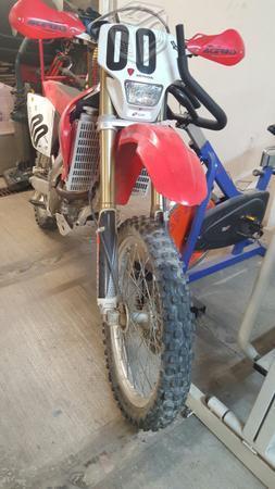 Moto Honda CRF 250cc -07