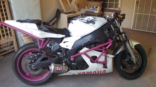 Yamaha r6 2006 600cc, titulo en mano 1790 dlls -06