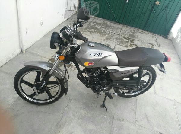 Moto italika 125 -15