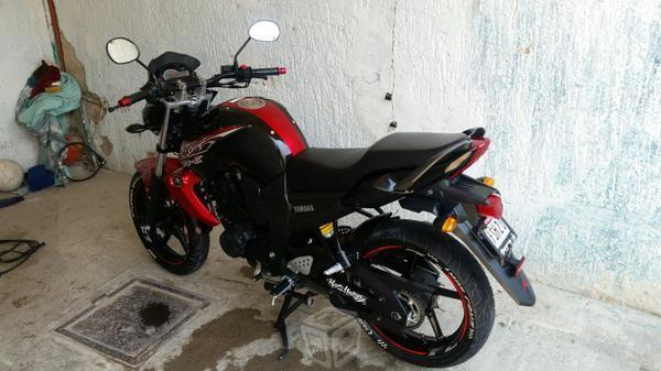 Exelente Fz-s 2015 -15