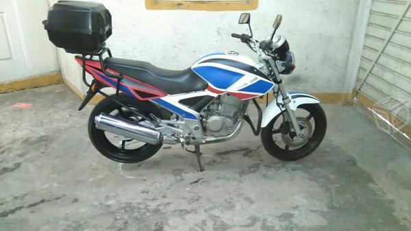 Honda twister 250cc -11