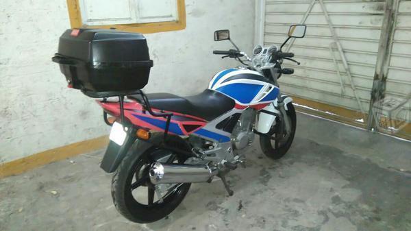 Honda twister 250cc -11