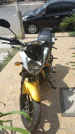 Moto Yamaha Fz -15