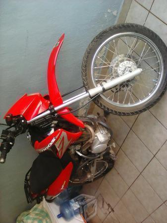 Honda bros 150cc -08