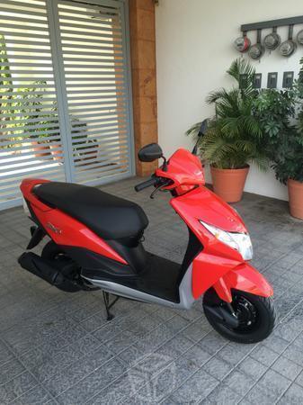 Busco: Compro honda dio bien tratada pago efectivo