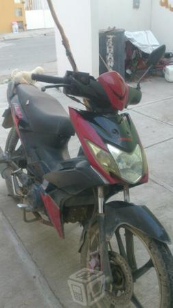 Vendo moto italika 110 -13