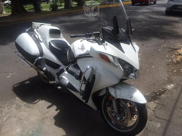 Cambio Honda ST1300 pan european -05