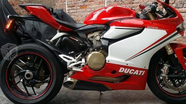 Ducati -12