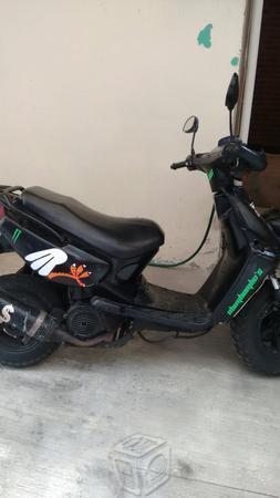 motocicleta Itálica bonita -10