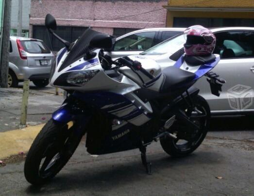 Yamaha r15 -15