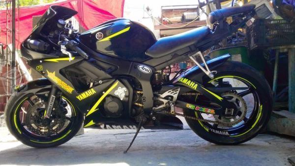 Yamaha r6s -03