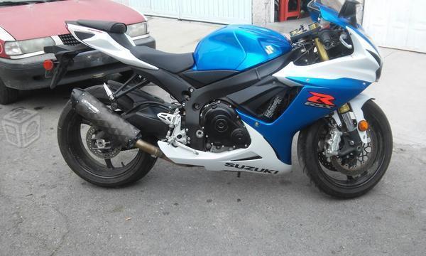 Suzuki GSXR 750 Nacional -13