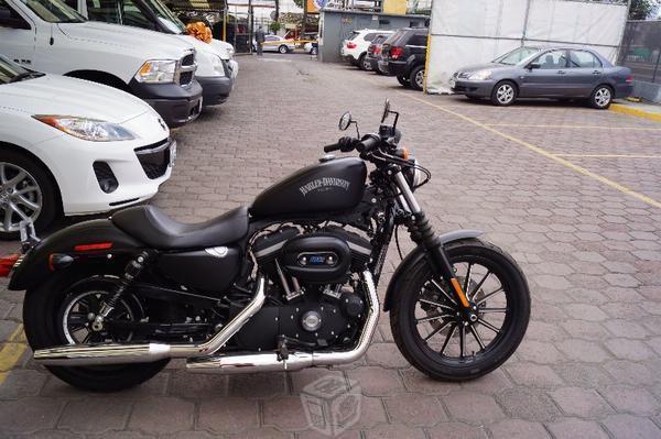 Harley davidson iron 883 negra -13