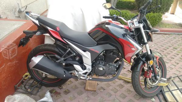 Moto Italika Z250cc se vende -15