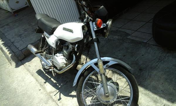 Honda tool 125,,jalando al 100