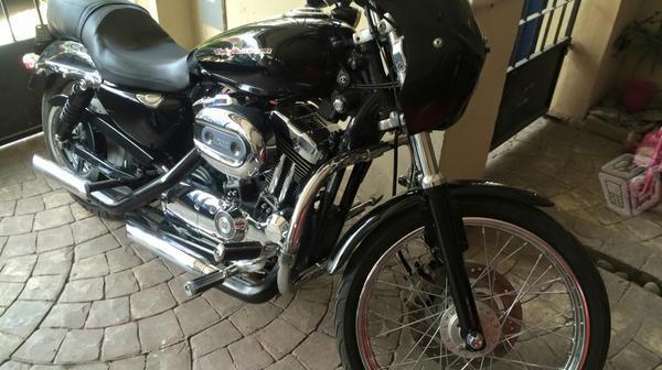Harley sportster 1200 -05