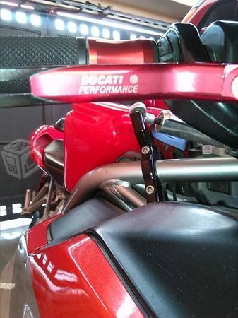 Ducati 749 -06