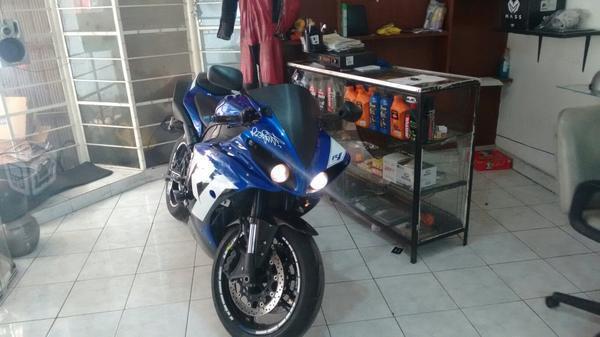 Yamaha r1 nva linea p/c auto -12