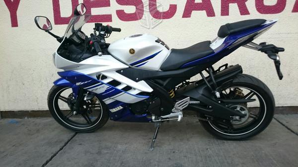 Yamaha R15 -15