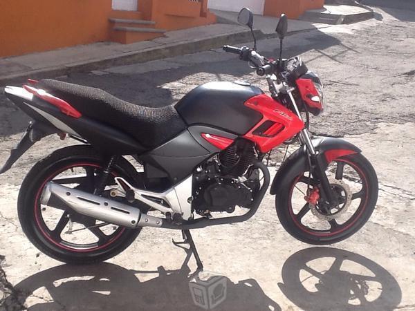 Moto excelente -13