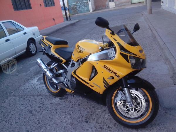 Honda.cbr 929cc.mod -99
