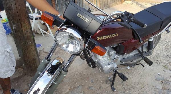 Moto Honda cgl 125 -13