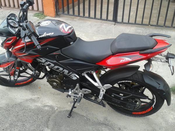 Pulsar practicamente nueva p/c -16