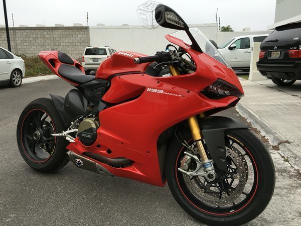 Ducati Panigale 1199s ABS -13