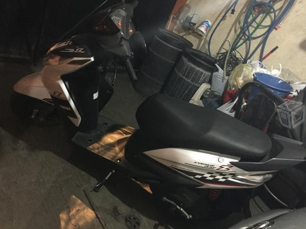 Moto scooter cygnus ray z -14