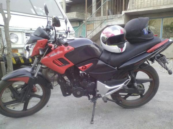 Vendo moto 180 italika -15