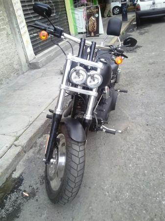 Harley davison fat bob -11