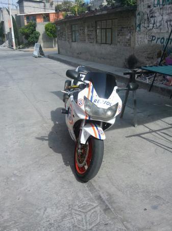 Honda RCV 929