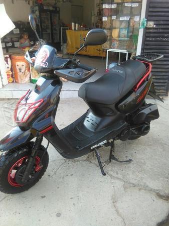 Vendo moto italika 175cc