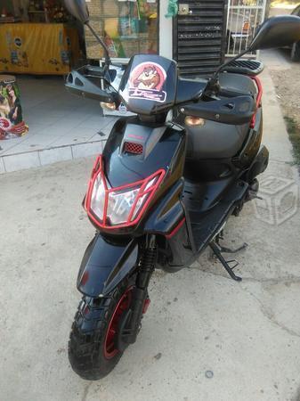 Vendo moto italika 175cc