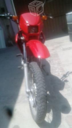 Honda bross NXR 125 -04