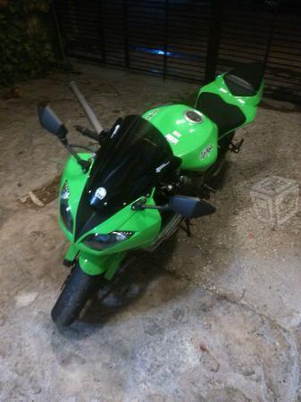 Kawasaky 600 -11